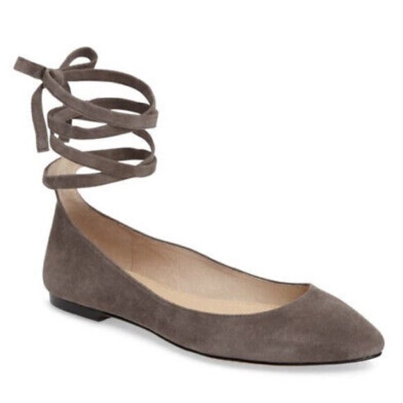 Vince Camuto "Bevian" Grey Suede Ballet Flat Shoes Slip On Womens‎ Size 6.5 - Picture 1 of 7